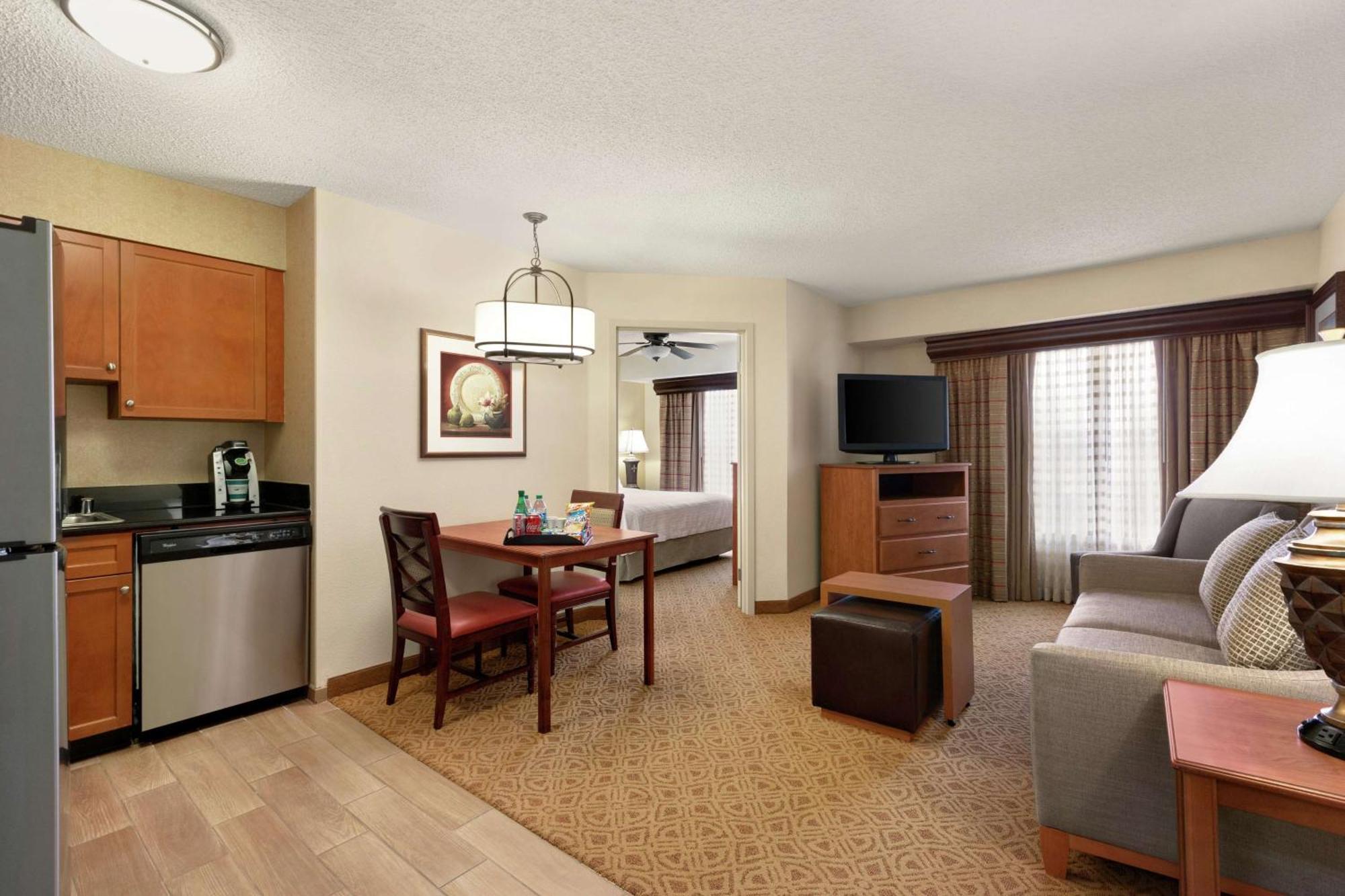 Homewood Suites By Hilton Dallas-Park Central Area מראה חיצוני תמונה